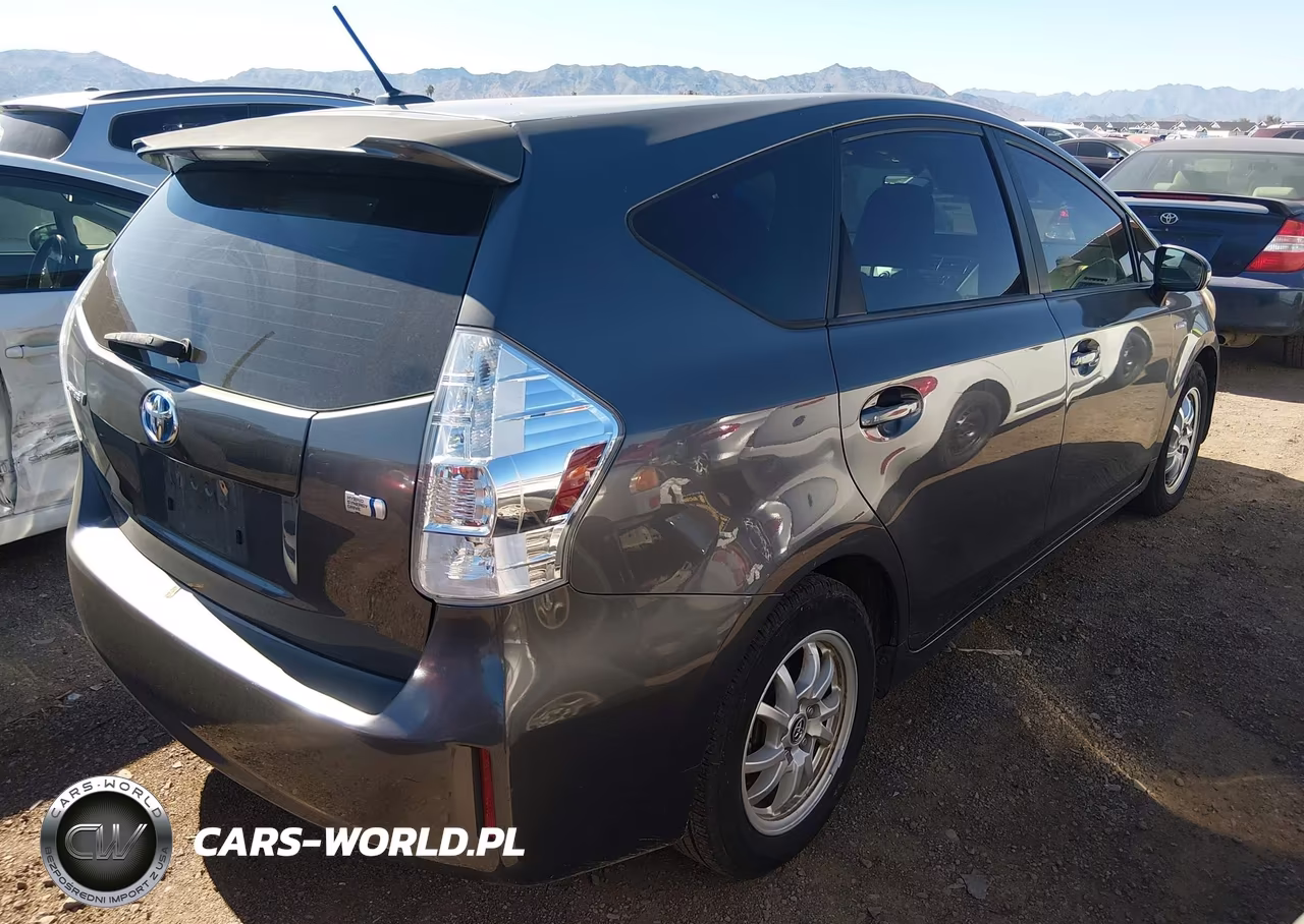 2014 Toyota Prius V Three VIN:JTDZN3EU5E3355497 - 4