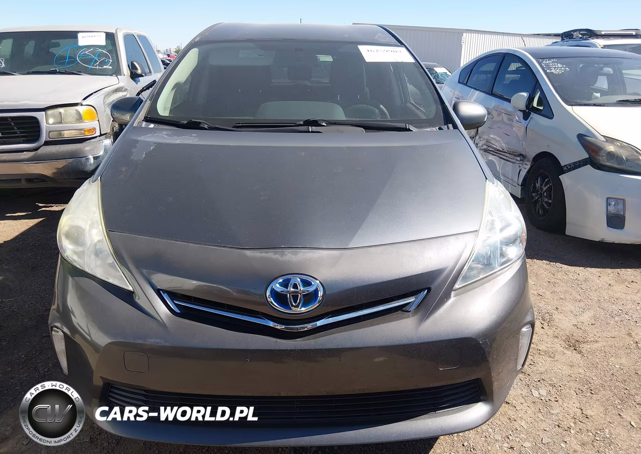 2014 Toyota Prius V Three VIN:JTDZN3EU5E3355497 - 6