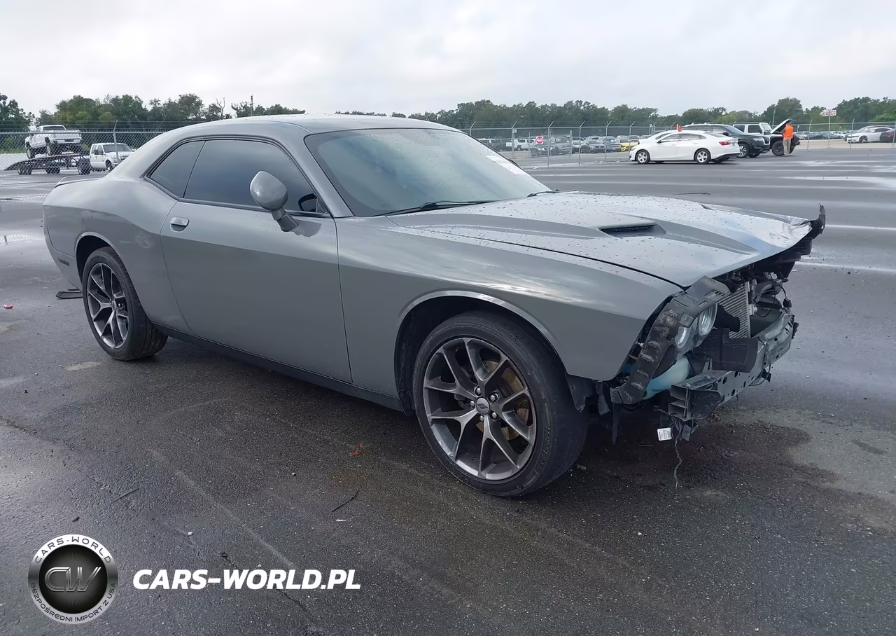 2018 Dodge Challenger Sxt