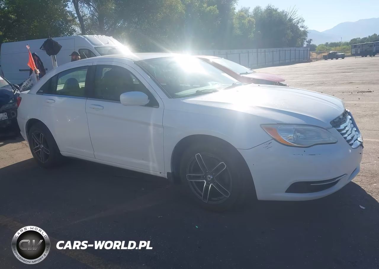 2012 Chrysler 200 Lx