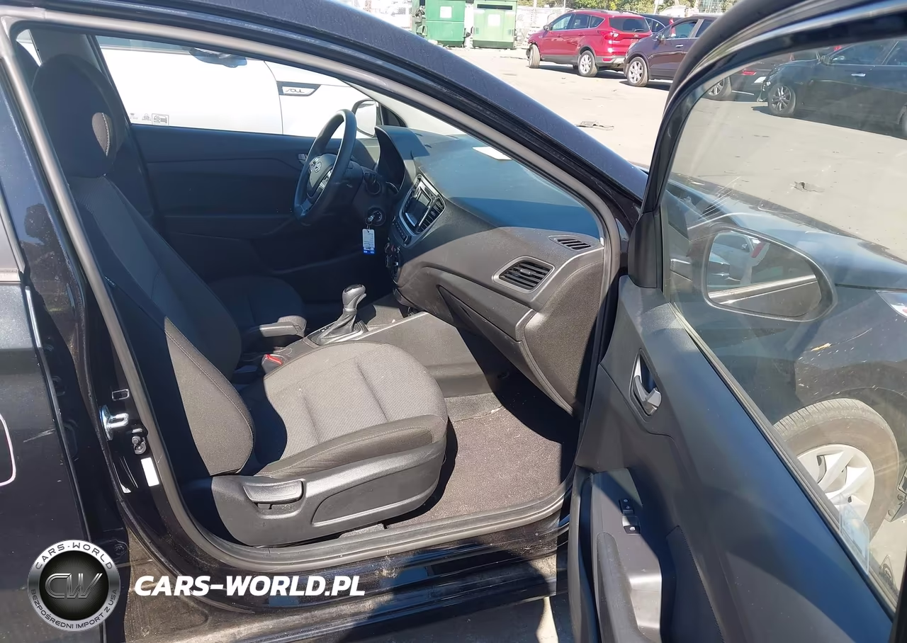 2021 Hyundai Accent Se VIN:3KPC24A66ME128886 - 5