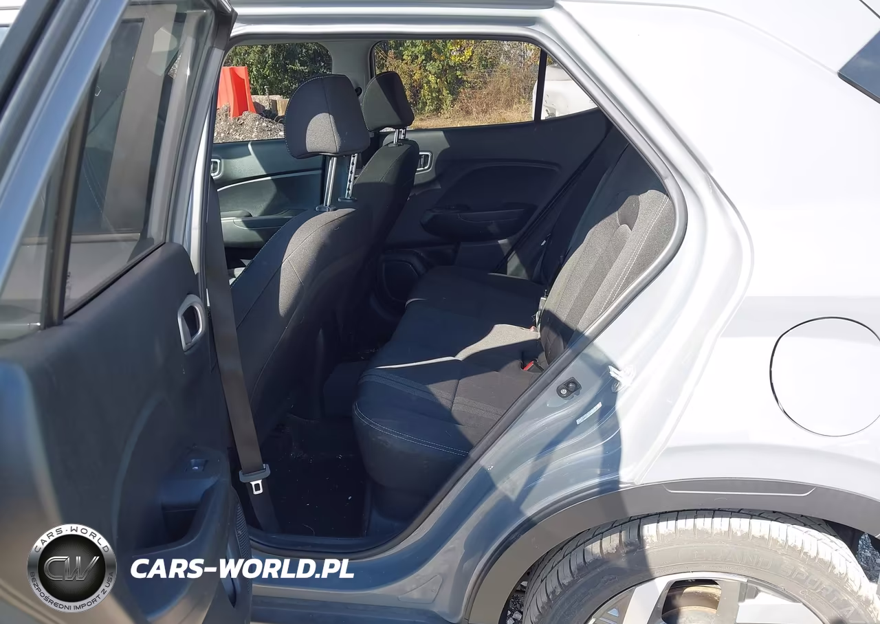 2022 Hyundai Venue Sel VIN:KMHRC8A36NU143262 - 8