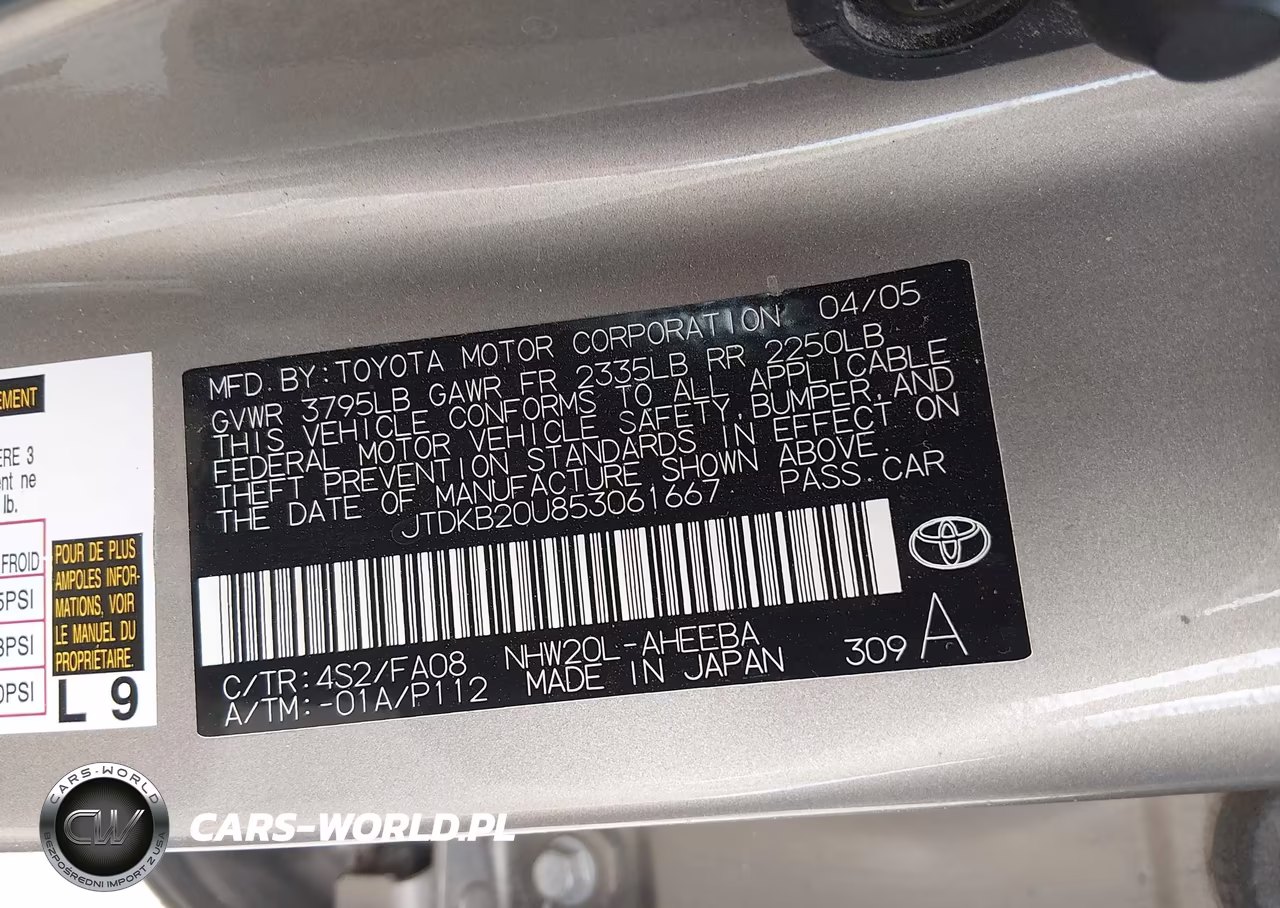 2005 Toyota Prius VIN:JTDKB20U853061667 - 9