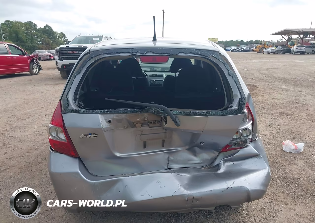 2008 Honda Fit VIN:JHMGD38488S052549 - 17