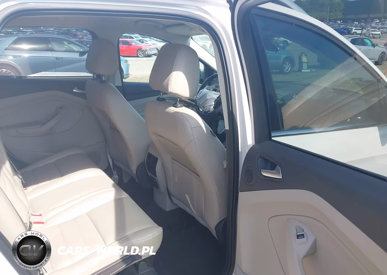 2017 Ford Escape Titanium VIN:1FMCU0JD2HUE65074 - 8