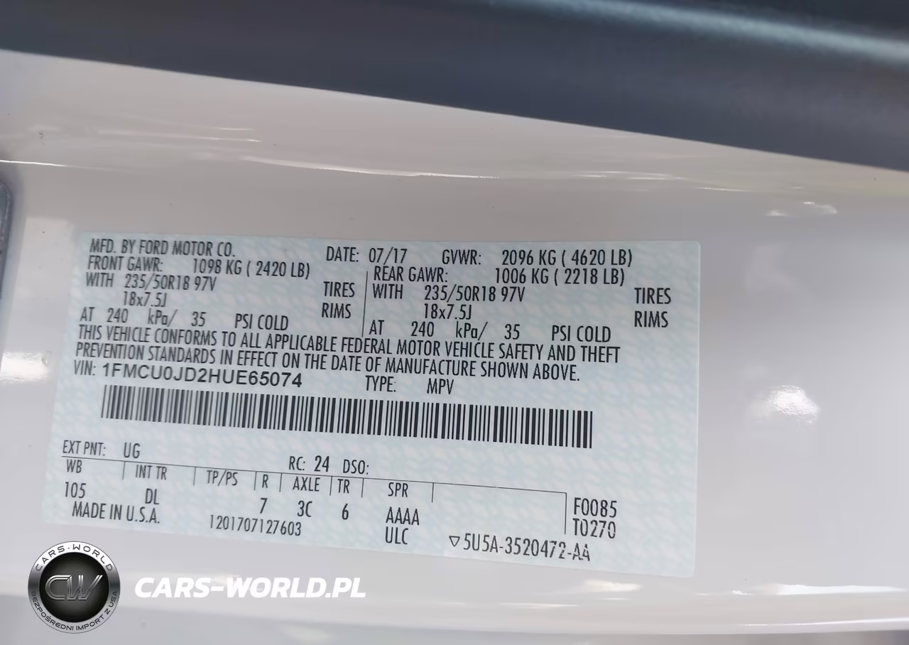 2017 Ford Escape Titanium VIN:1FMCU0JD2HUE65074 - 9
