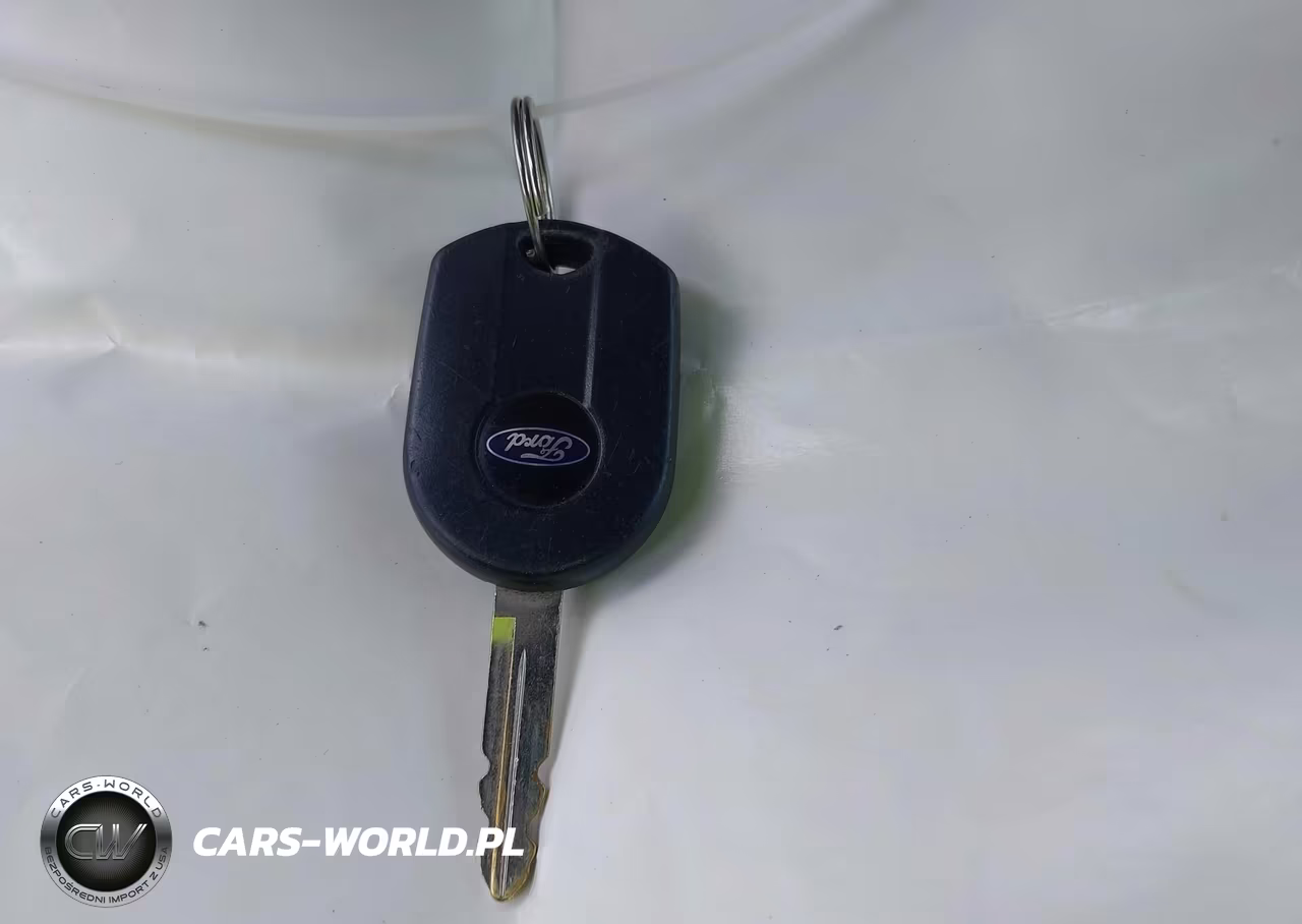 2008 Ford Escape Xlt VIN:1FMCU03Z38KE21637 - 11