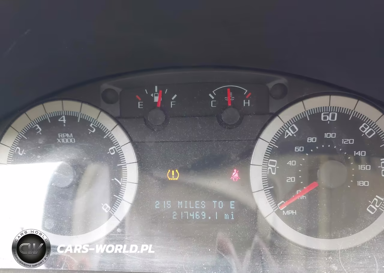 2008 Ford Escape Xlt VIN:1FMCU03Z38KE21637 - 7