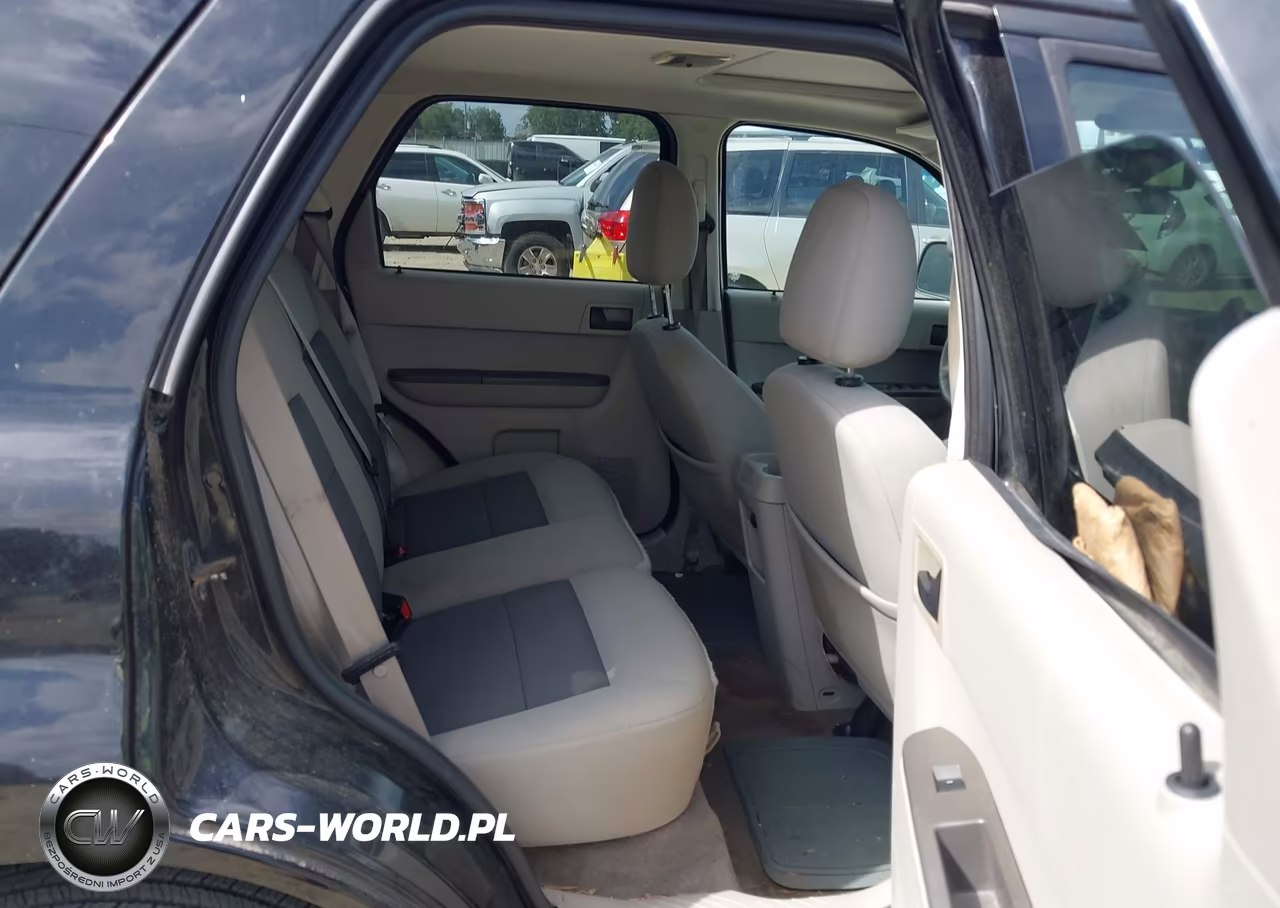 2008 Ford Escape Xlt VIN:1FMCU03Z38KE21637 - 8
