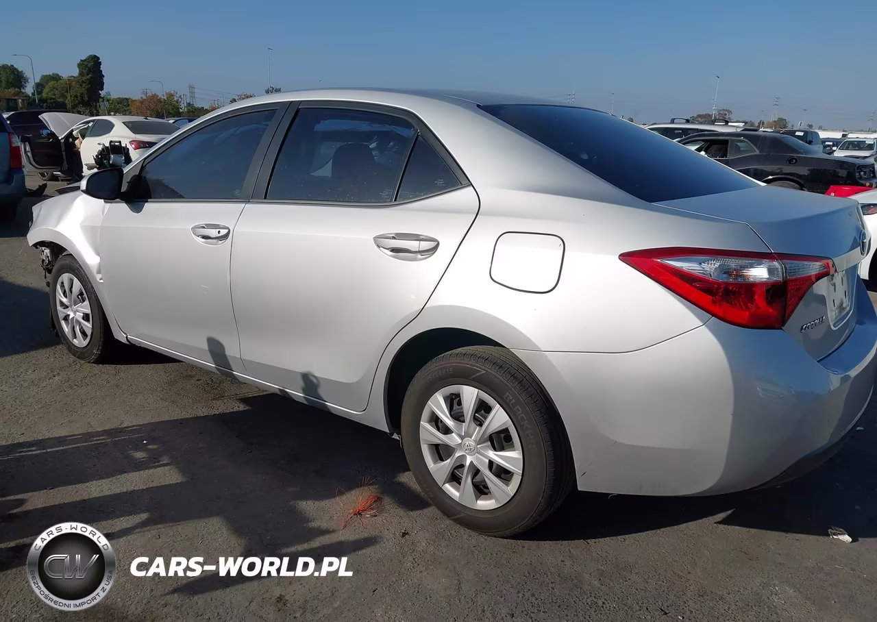 2016 Toyota Corolla L VIN:5YFBURHE2GP517107 - 3
