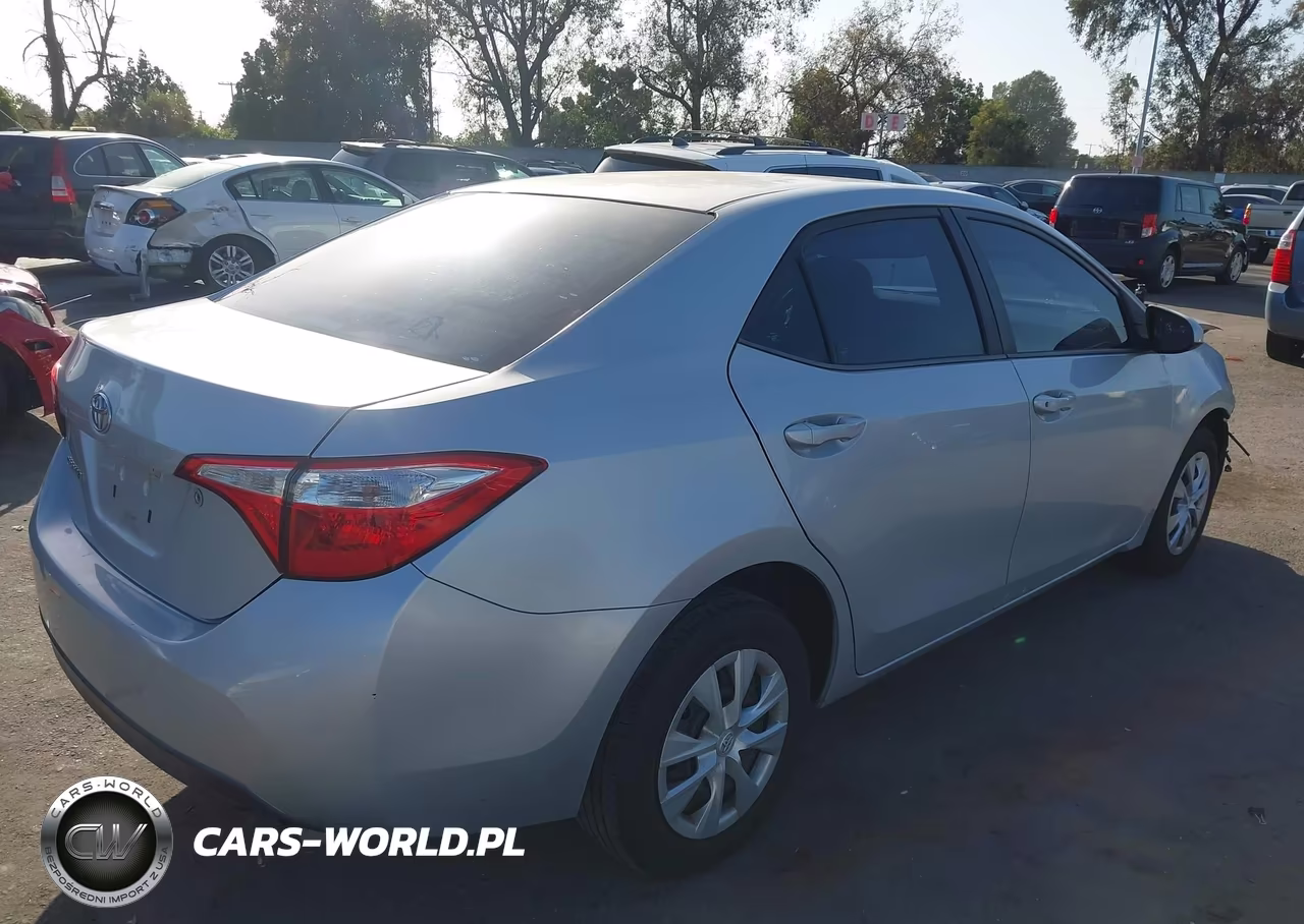 2016 Toyota Corolla L VIN:5YFBURHE2GP517107 - 4