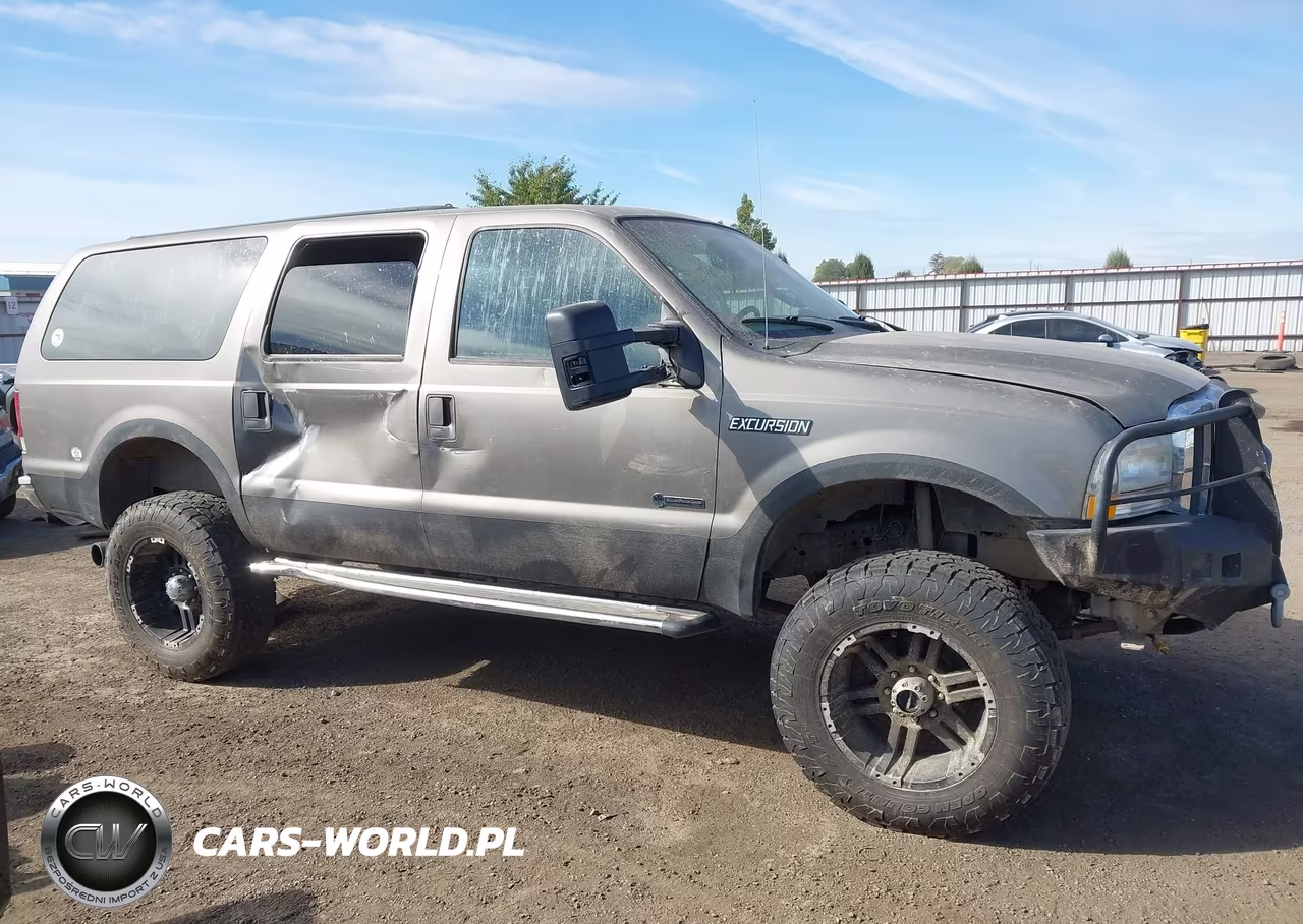 2004 Ford Excursion Limited VIN:1FMSU43PX4EC04855 - 13