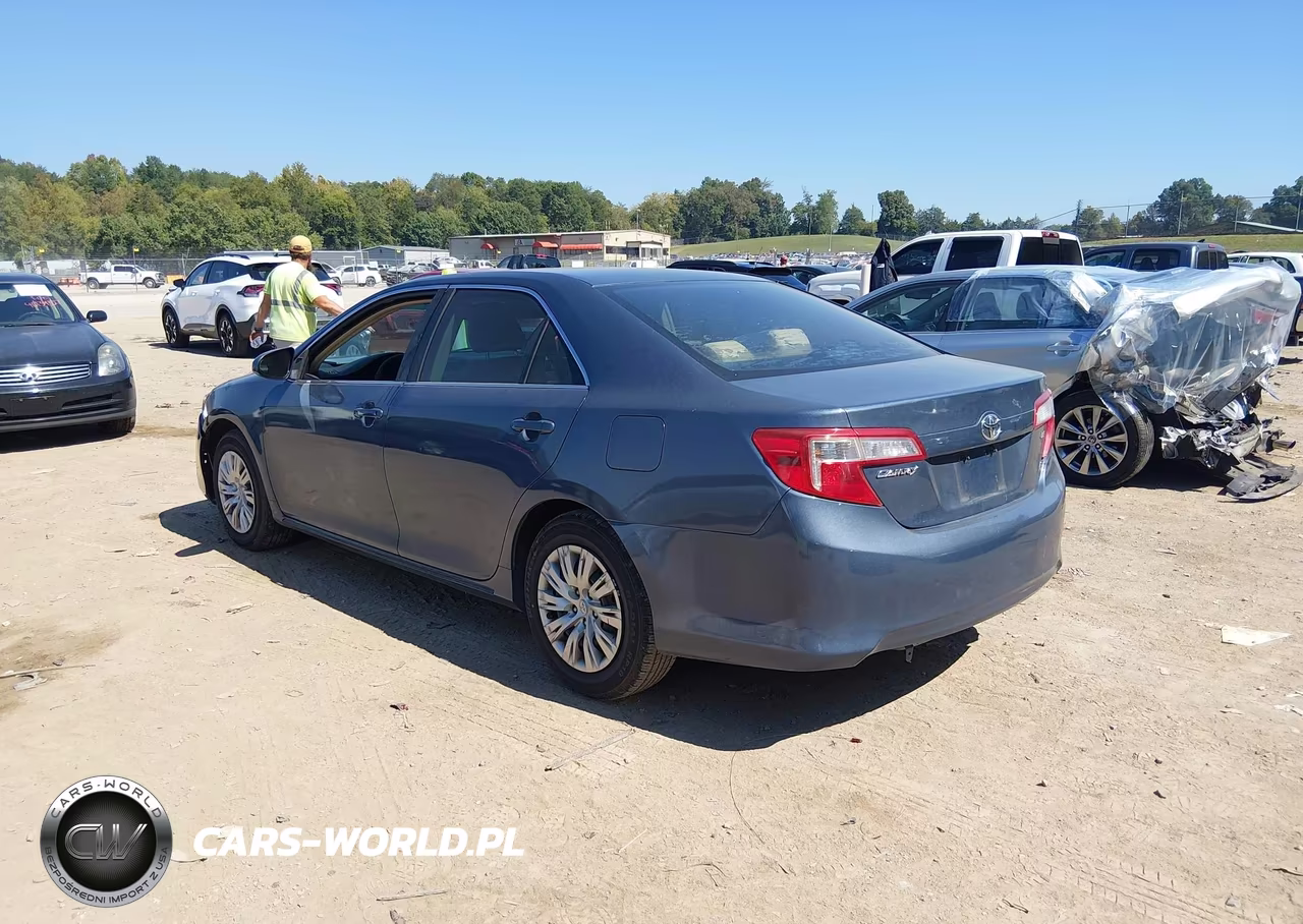 2012 Toyota Camry Le VIN:4T1BF1FK3CU021181 - 3