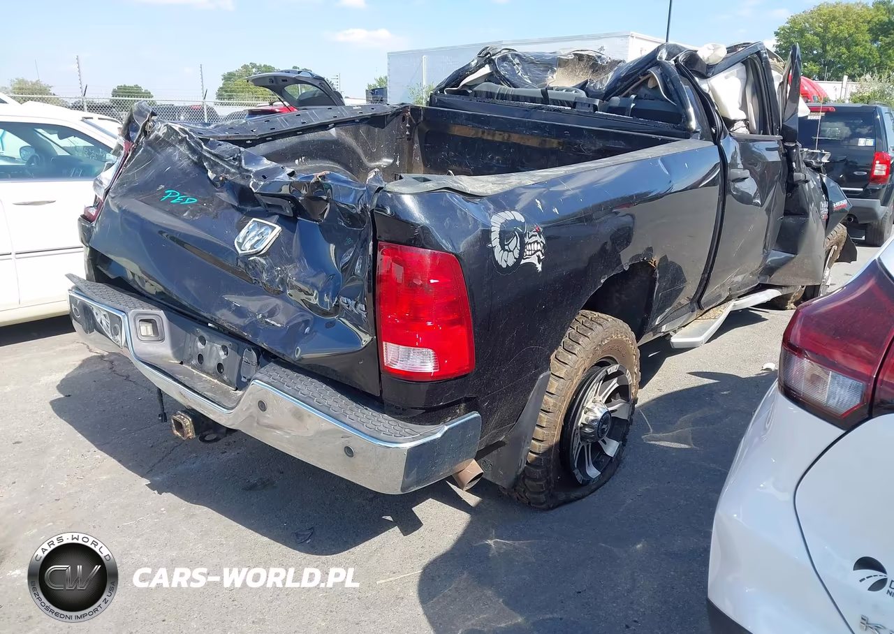 2016 Ram 2500 Tradesman VIN:3C6UR5CJ4GG333758 - 4