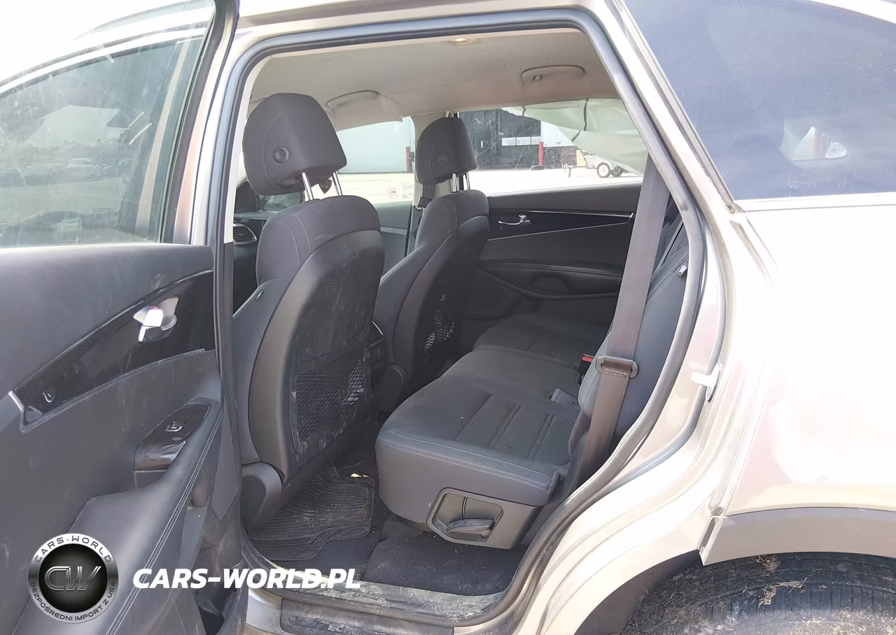 2017 Kia Sorento 2.4L Lx VIN:5XYPGDA37HG324529 - 8