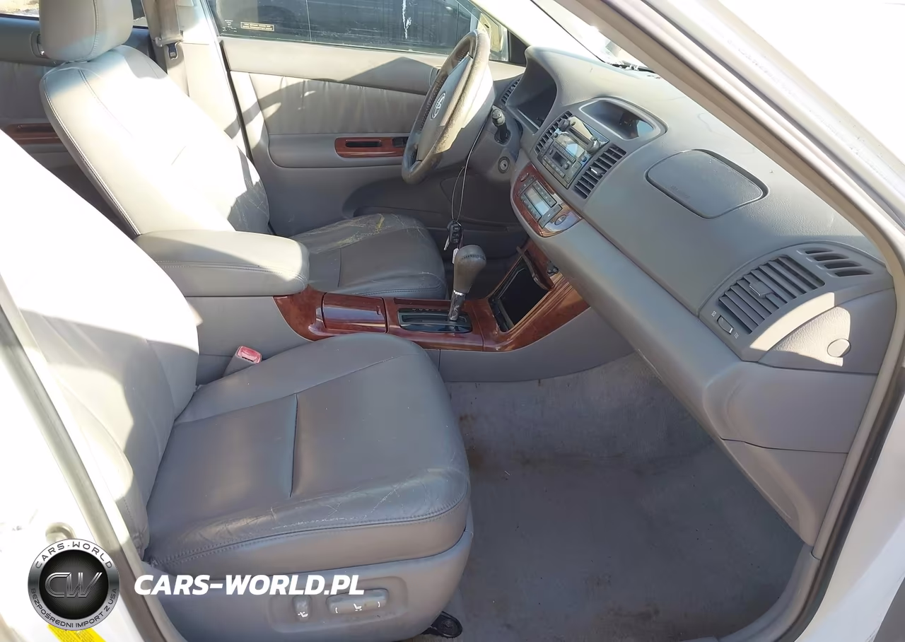 2005 Toyota Camry Xle V6 VIN:4T1BF30K15U087817 - 5