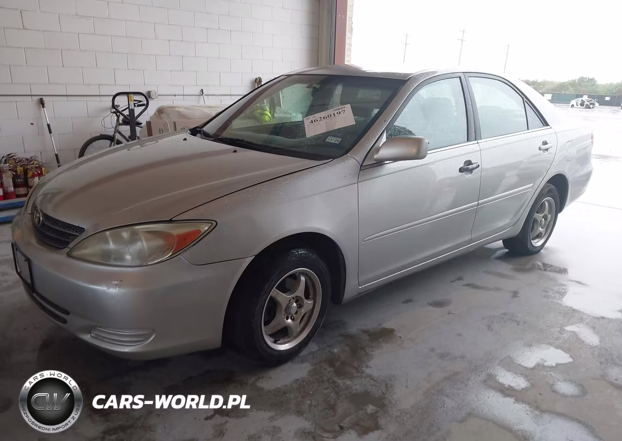 2003 Toyota Camry Le VIN:4T1BE32K03U118164 - 2