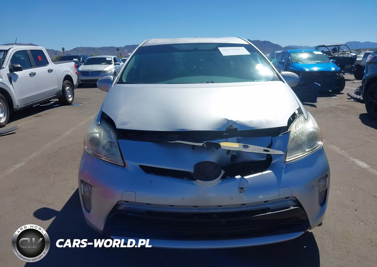 2014 Toyota Prius Two VIN:JTDKN3DUXE1804381 - 12