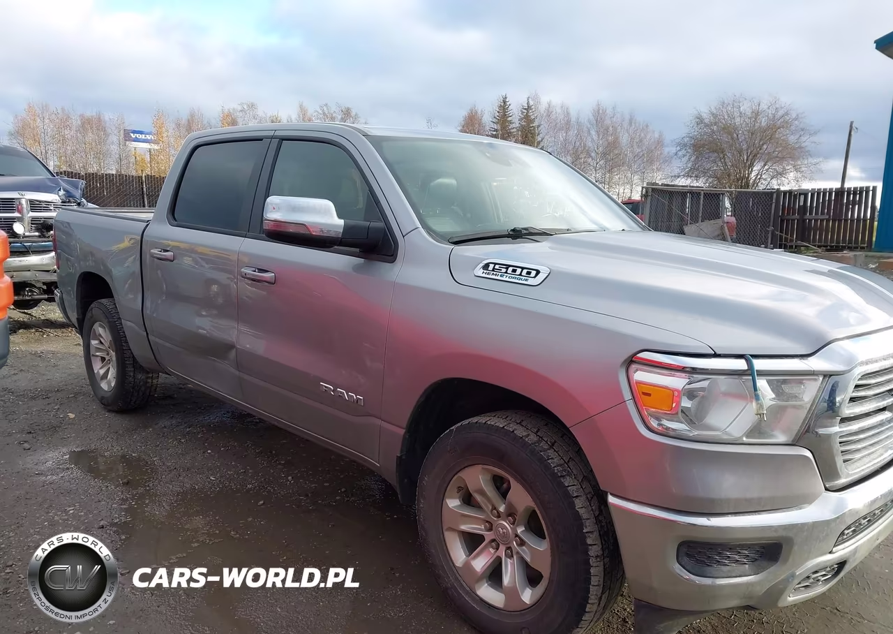 2024 Ram 1500 Laramie 4X4 5'7 Box VIN:1C6SRFJT3RN206706 - 13
