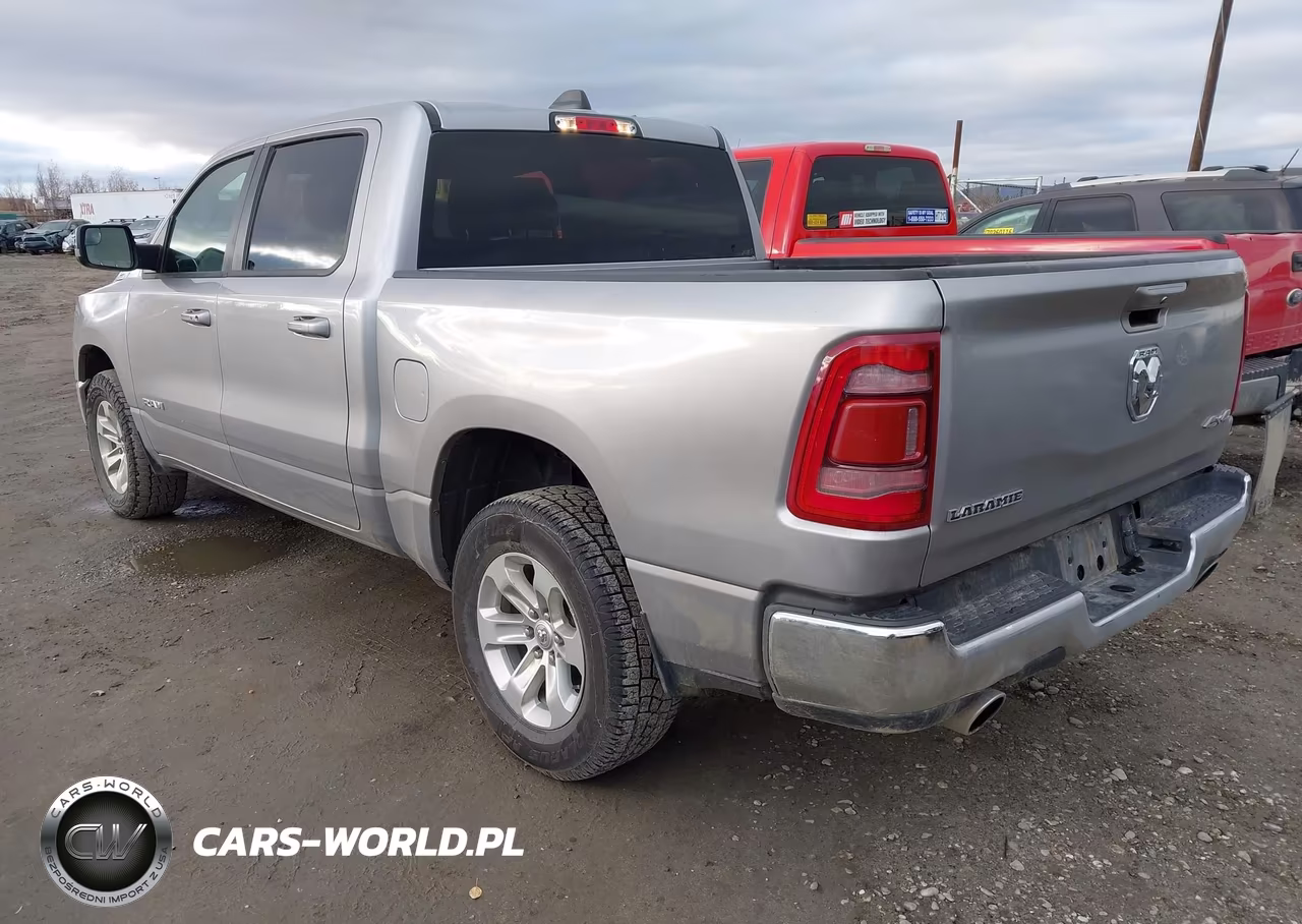 2024 Ram 1500 Laramie 4X4 5'7 Box VIN:1C6SRFJT3RN206706 - 3