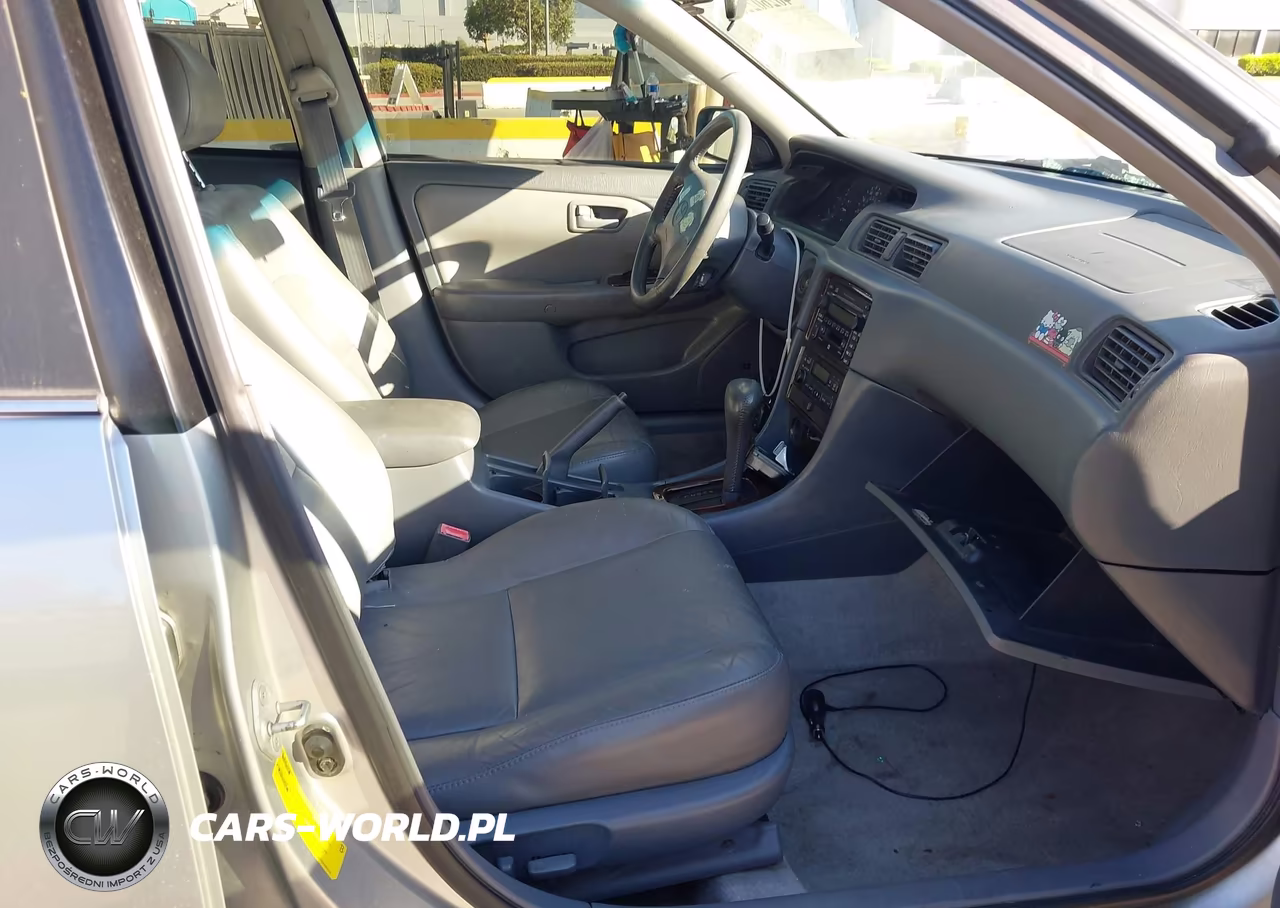 2001 Toyota Camry Xle V6 VIN:4T1BF28K91U959685 - 5