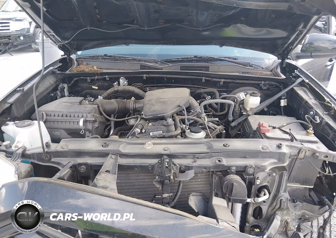 2019 Toyota Tacoma Sr VIN:5TFAX5GN1KX162311 - 10
