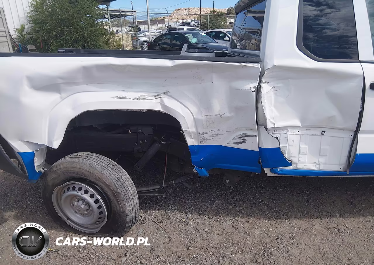 2025 Toyota Tacoma Sr VIN:3TYJDAHN7ST032219 - 6
