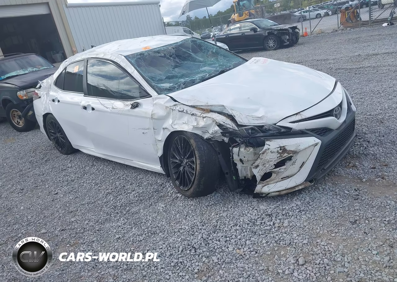 2021 Toyota Camry Se Nightshade Edition