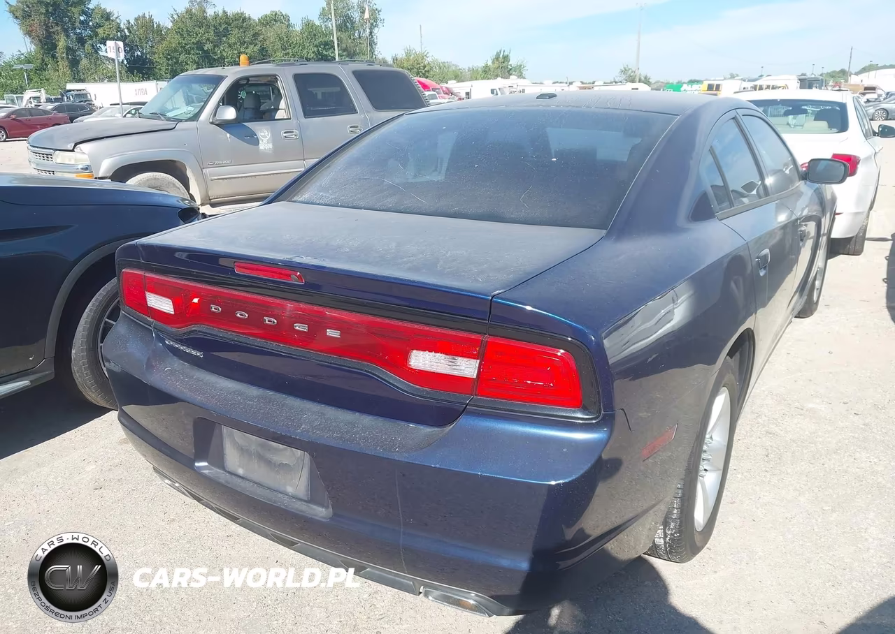 2013 Dodge Charger Sxt VIN:2C3CDXHG9DH571598 - 4