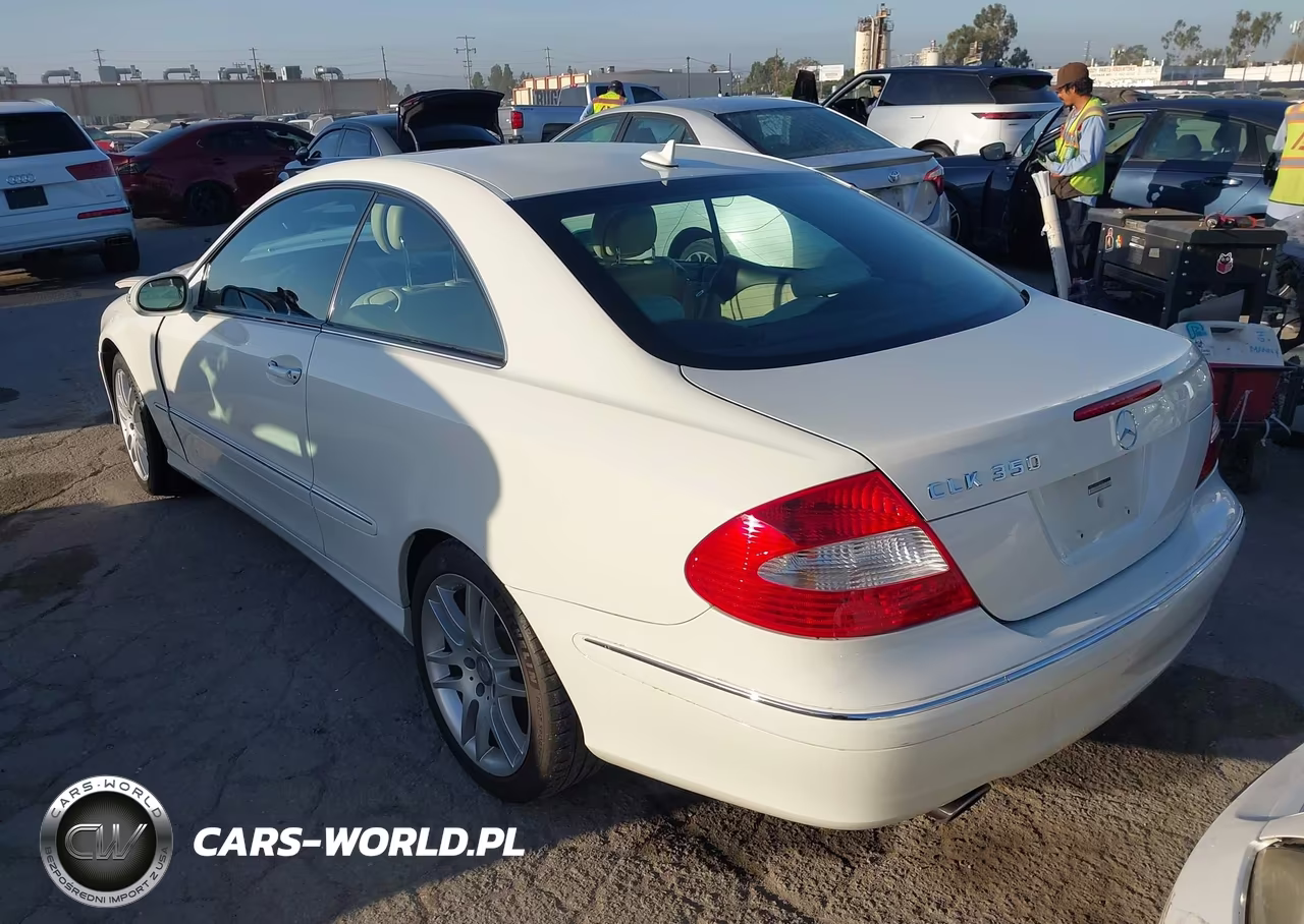 2009 Mercedes-Benz Clk 350 VIN:WDBTJ56H69F267480 - 3