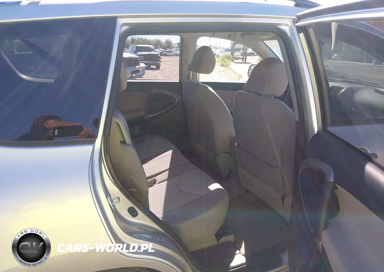 2007 Toyota Rav4 VIN:JTMZD33V975034648 - 8