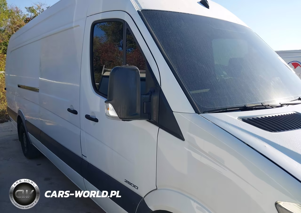 2016 Mercedes-Benz Sprinter 2500 VIN:WD3PE8DD1GP256459 - 13