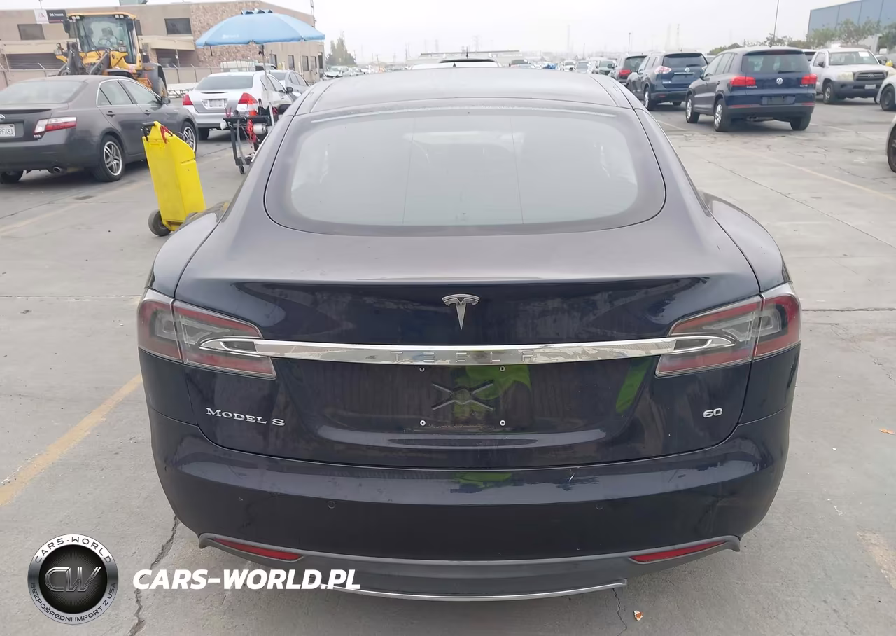 2015 Tesla Model S 60-70-85 VIN:5YJSA1S19FFP77028 - 16