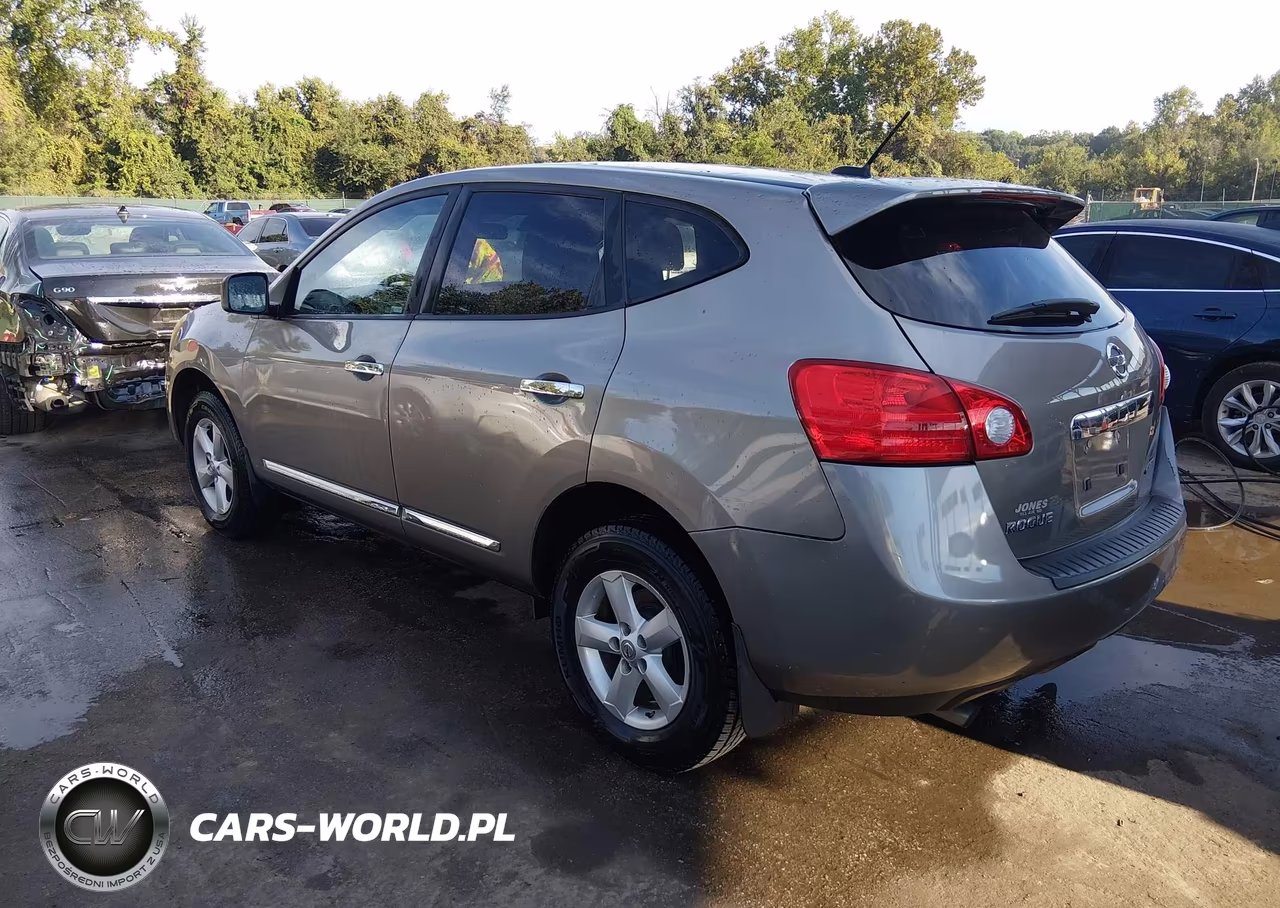2012 Nissan Rogue S VIN:JN8AS5MT5CW282822 - 3