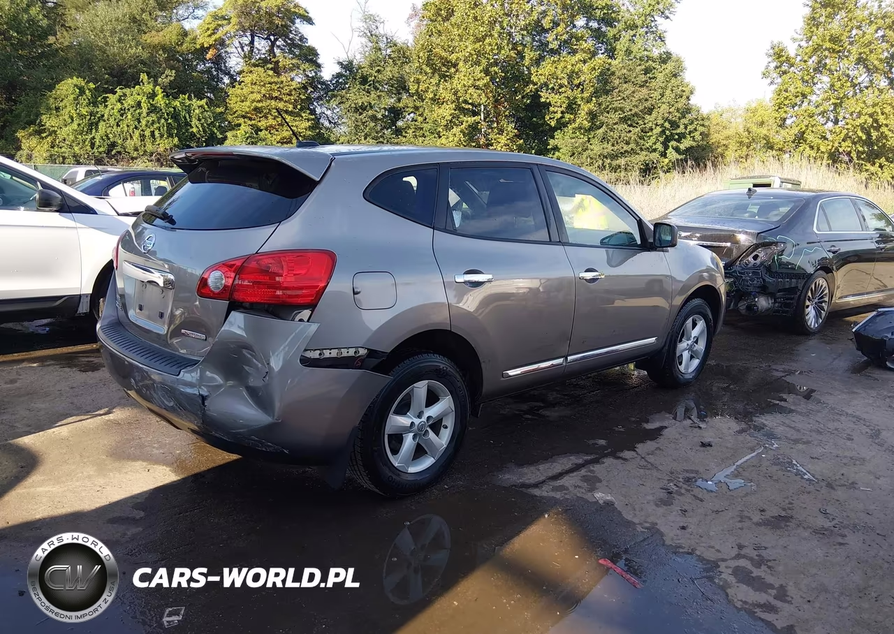 2012 Nissan Rogue S VIN:JN8AS5MT5CW282822 - 4