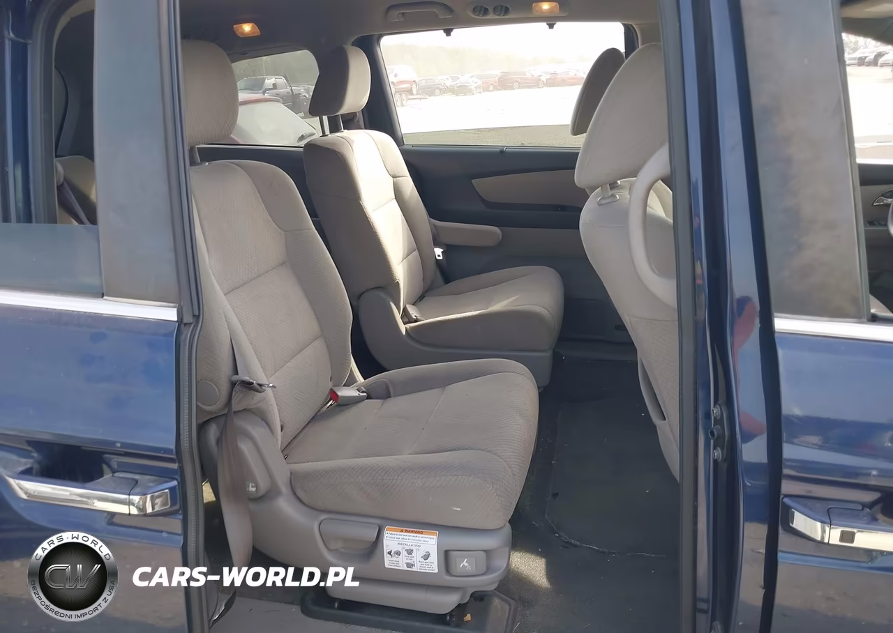 2016 Honda Odyssey Se VIN:5FNRL5H35GB115814 - 8
