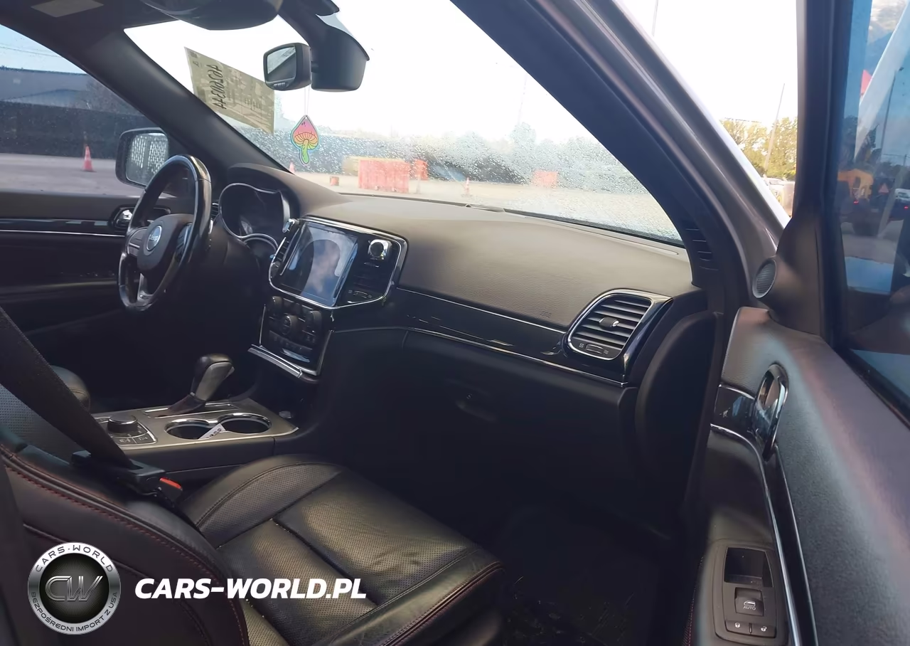 2020 Jeep Grand Cherokee Trailhawk 4X4 VIN:1C4RJFLG7LC231853 - 5