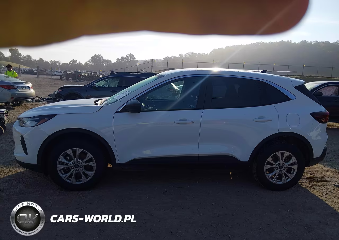 2024 Ford Escape Active VIN:1FMCU9GN1RUB60154 - 14