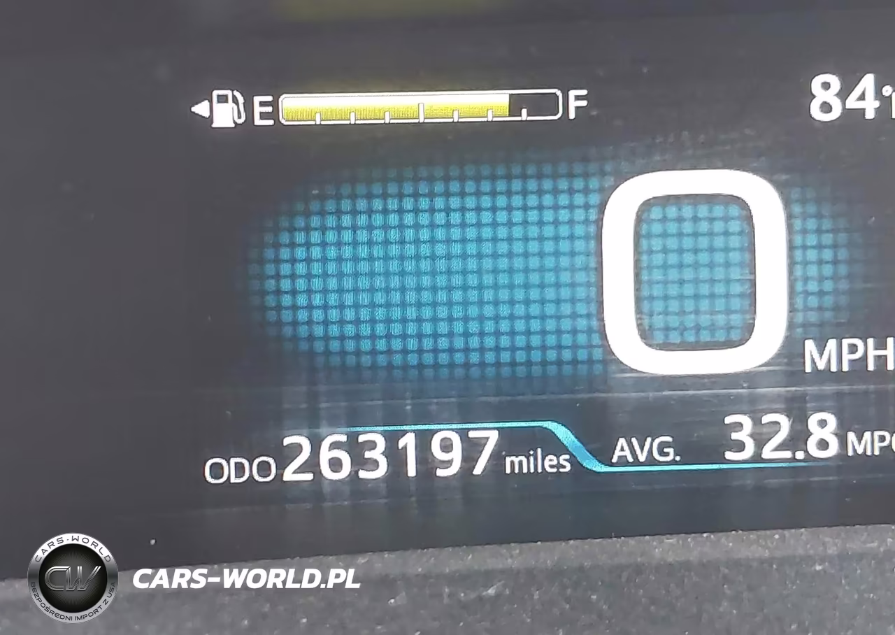 2016 Toyota Prius Two VIN:JTDKBRFU6G3515112 - 15