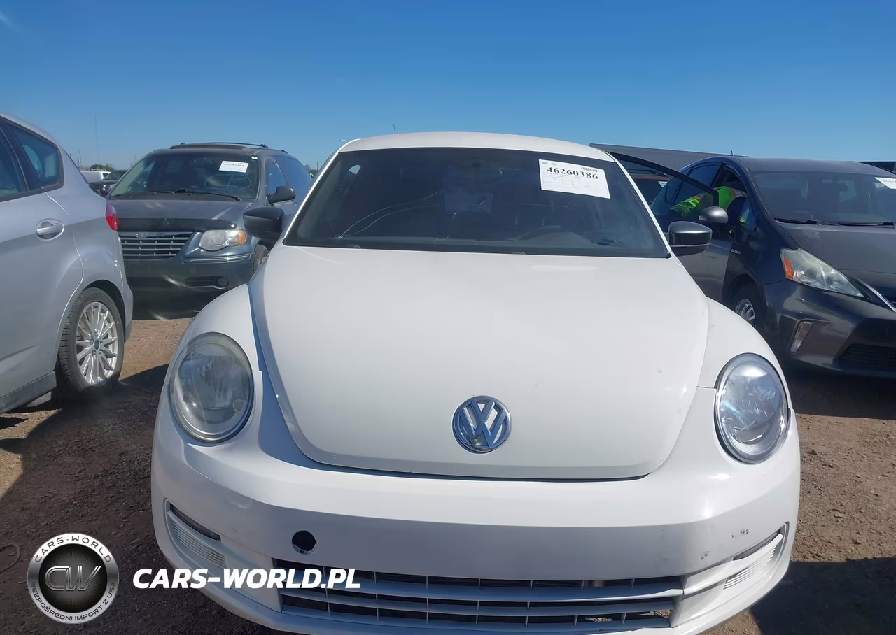 2013 Volkswagen Beetle 2.5L Entry VIN:3VWFP7AT5DM645458 - 6