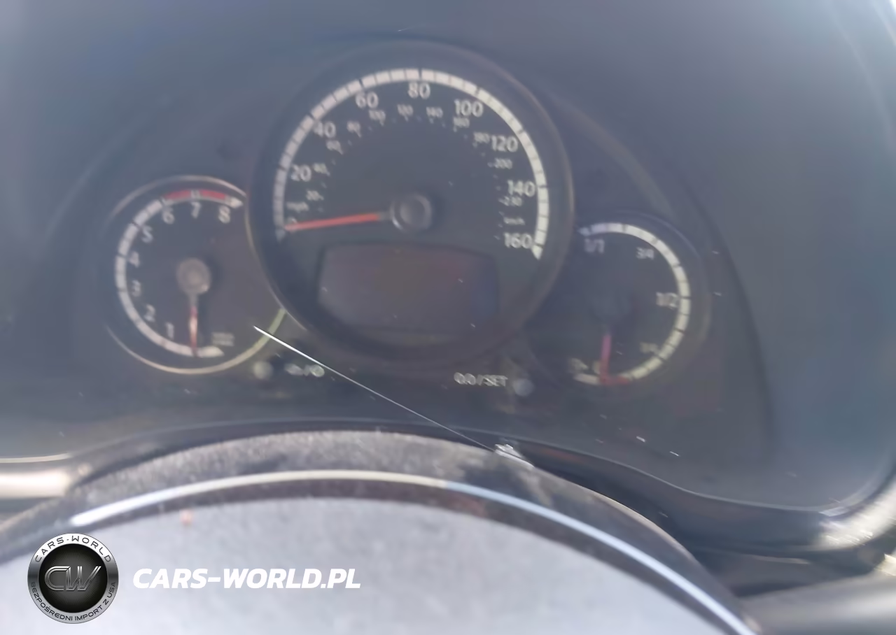 2013 Volkswagen Beetle 2.5L Entry VIN:3VWFP7AT5DM645458 - 7