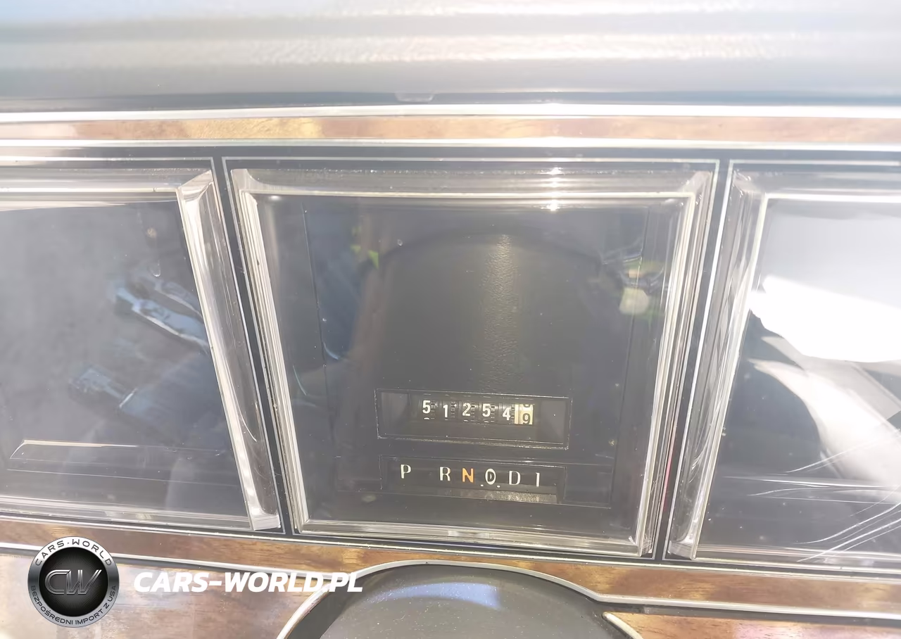1984 Lincoln Town Car VIN:1LNBP96F0EY645157 - 7