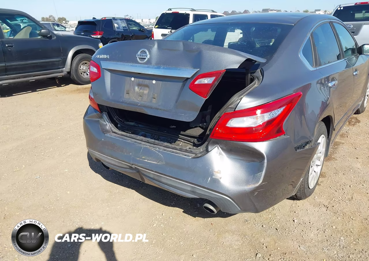 2017 Nissan Altima 2.5 S VIN:1N4AL3AP3HN349182 - 6