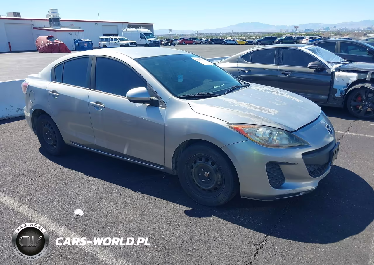2013 Mazda Mazda3 I Sv