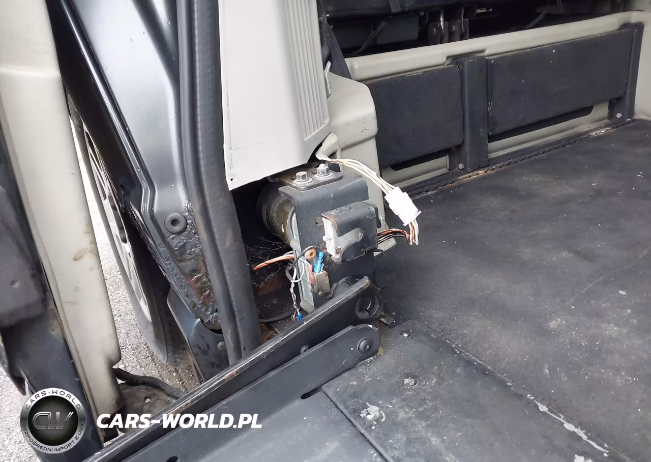 2011 Dodge Grand Caravan Express VIN:2D4RN4DG8BR629573 - 13
