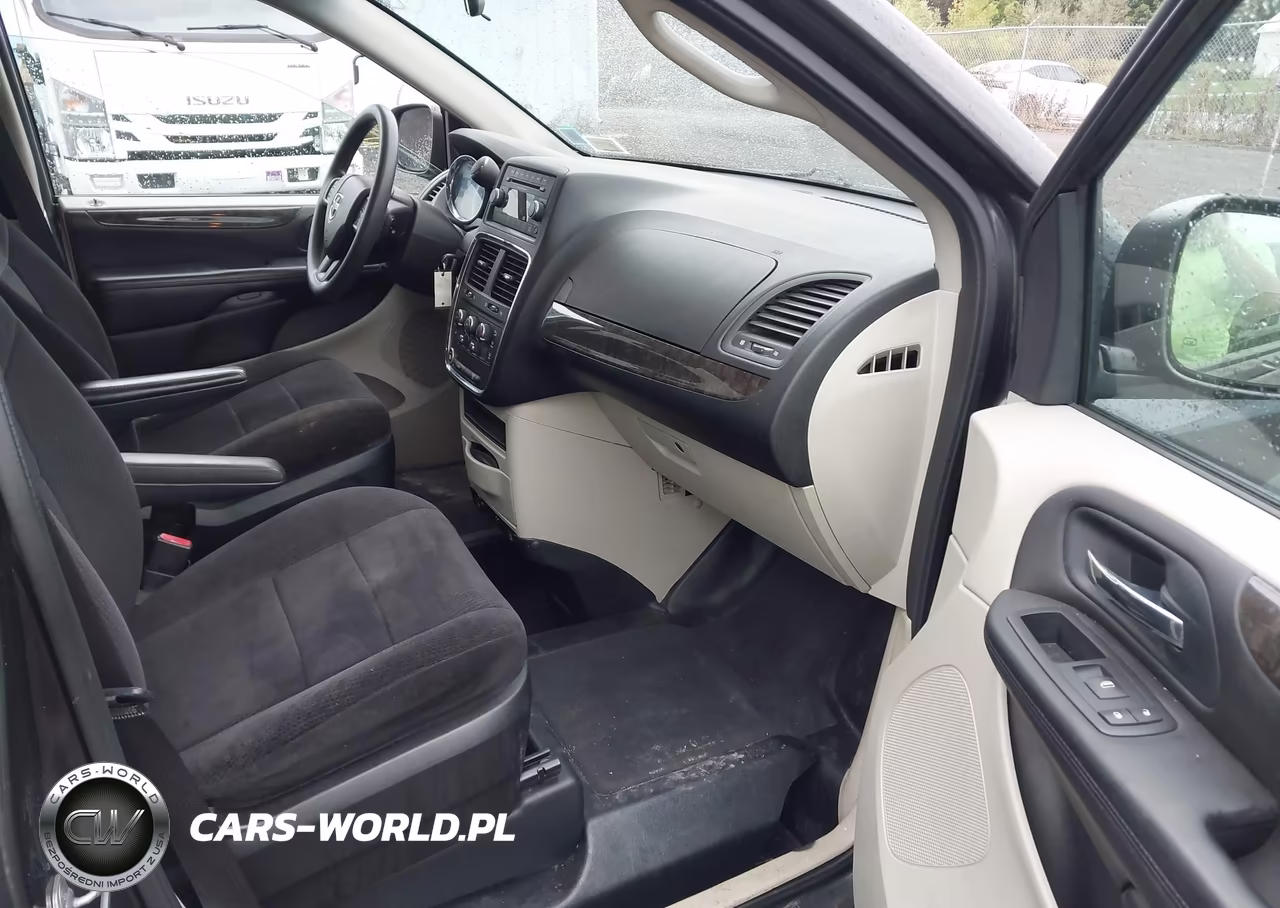 2011 Dodge Grand Caravan Express VIN:2D4RN4DG8BR629573 - 5