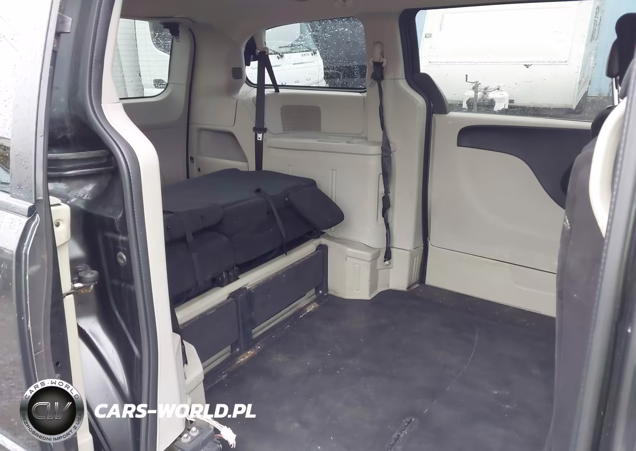 2011 Dodge Grand Caravan Express VIN:2D4RN4DG8BR629573 - 8