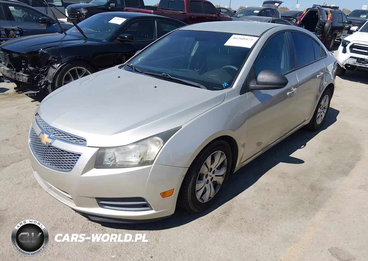 2013 Chevrolet Cruze Ls Auto VIN:1G1PA5SH4D7240329 - 2