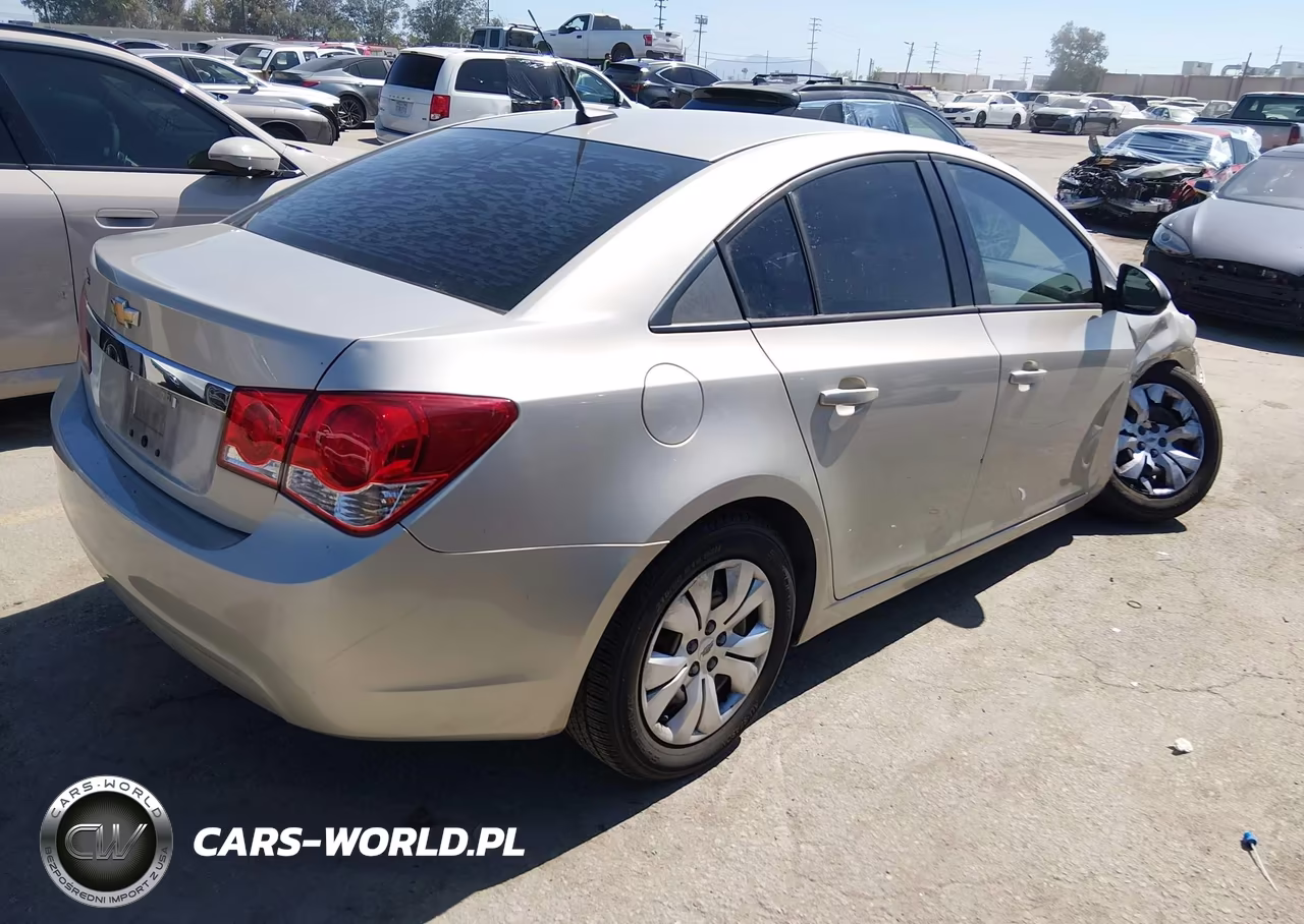 2013 Chevrolet Cruze Ls Auto VIN:1G1PA5SH4D7240329 - 4