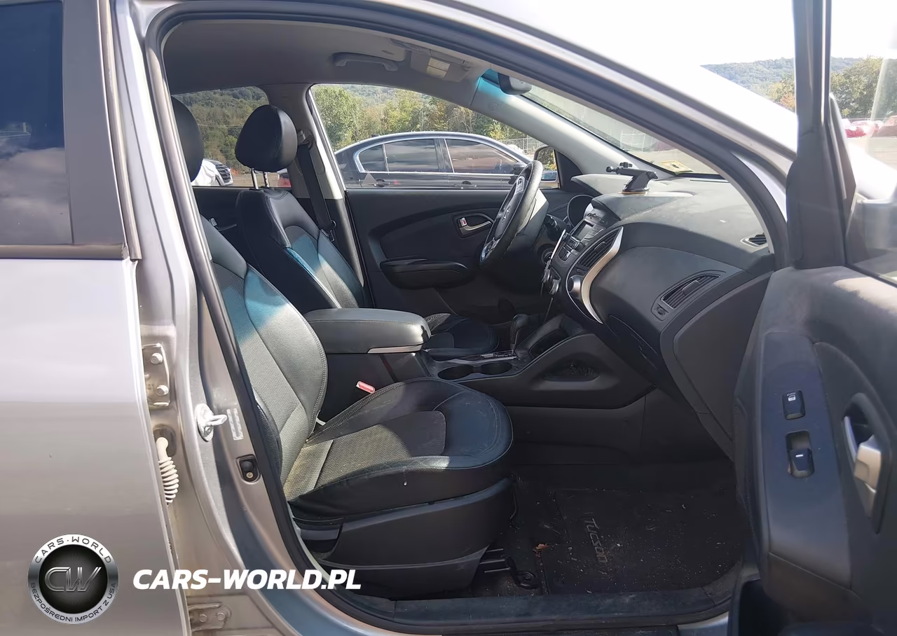 2011 Hyundai Tucson Gls VIN:KM8JU3AC1BU193656 - 5